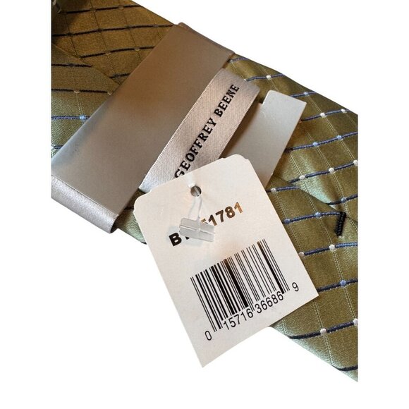 Geoffrey Beene Mens Green & Blue Checkered 100% Silk Tie 56" Long - Picture 3 of 7